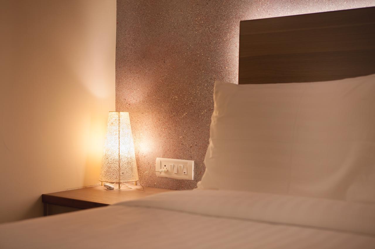 העיר בנגלור Comfy Luxury Hotel חדר תמונה